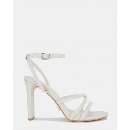 Mirella - Heels with Ring